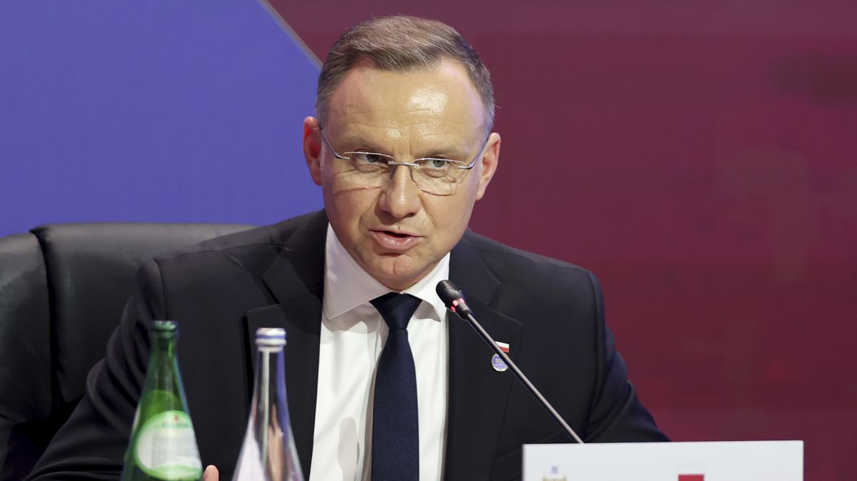 Polský prezident Duda čelí žalobě kvůli komentáři k filmu o uprchlících